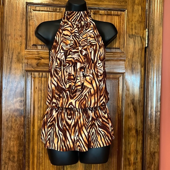 NWT Tiger Print Ruffle High Neck Top - Picture 3 of 8